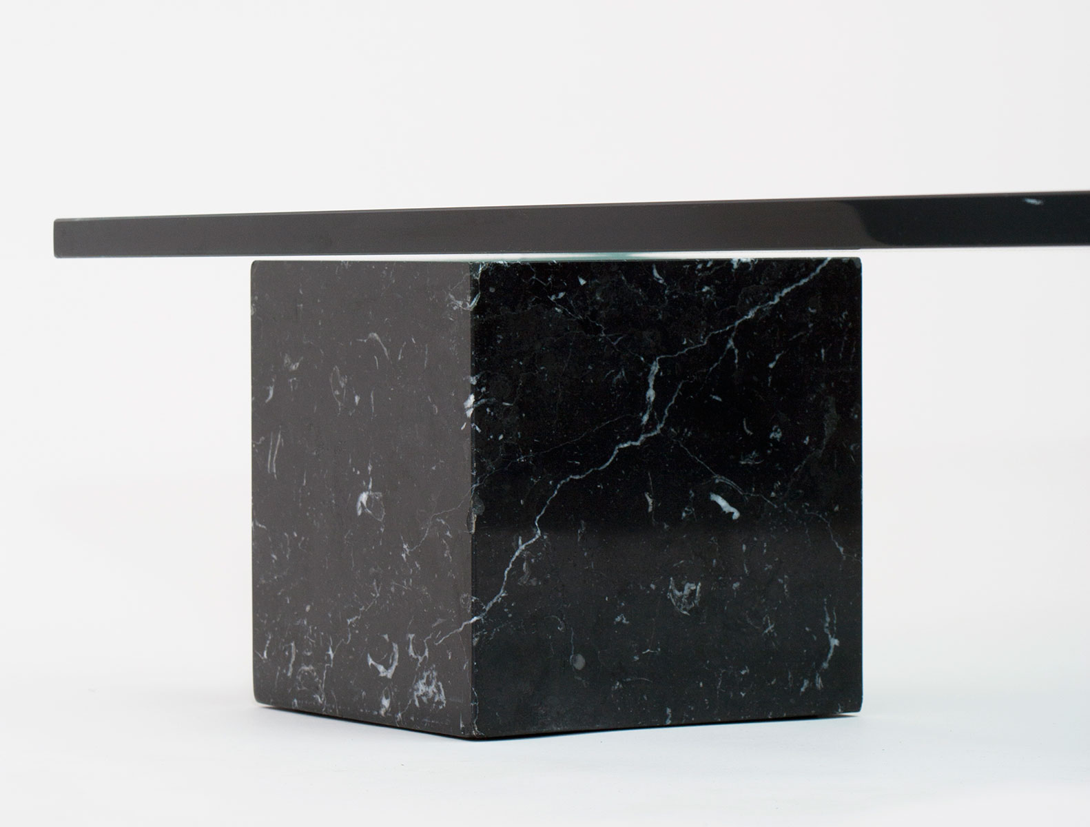 1152 vignelli marble coffee table patrick parrish 0003