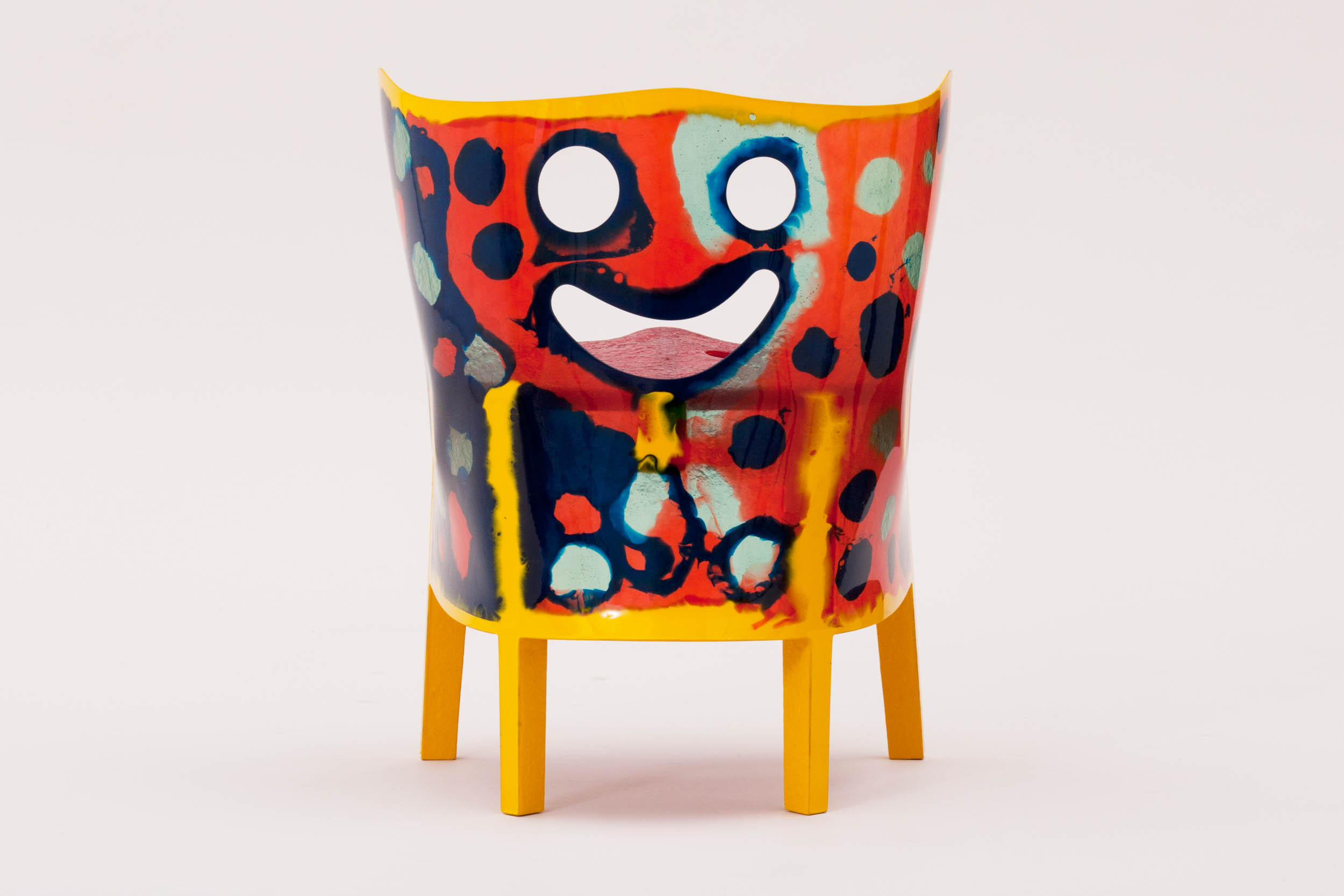 2167 gaetano pesce childrens chair 2